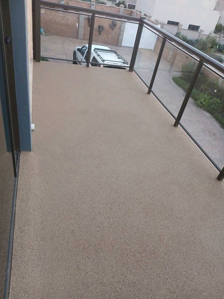 Finished quartz carpet balcony flooring